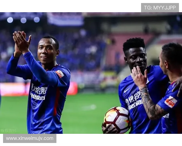 久保建英并非出自巴萨拉玛西亚青训，当前效力皇家社会表现稳健