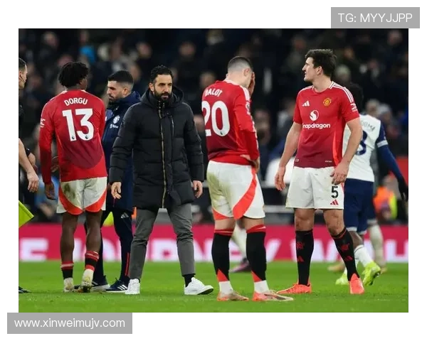 曼联“伪复兴”暴露,表现波动对争四形势形成制约 曼联“伪复兴”暴露,表现波动对争四形势形成制约