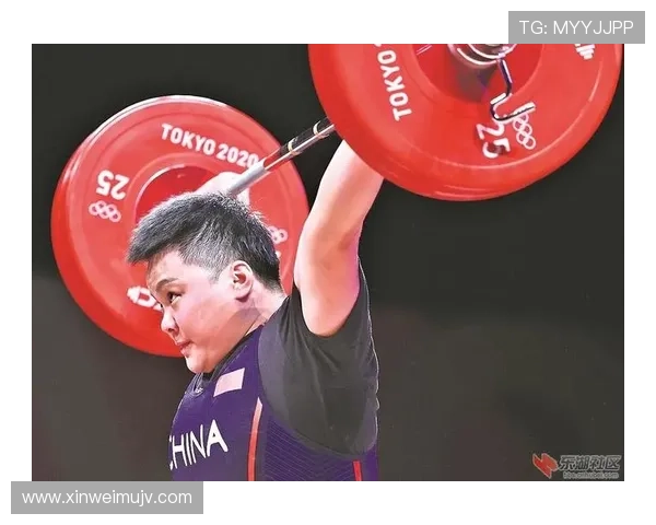 汪周雨一场比赛零花钱都够我一个月了，真是生活在另一个星球上